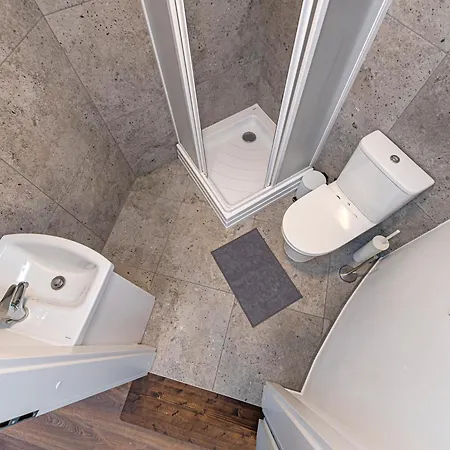 Minimalist Studio By Hostlovers Kaunas